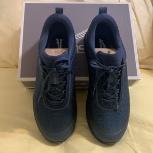 Women’s Dansko Shoes Makayla Mesh Navy Waterproof NIB 38